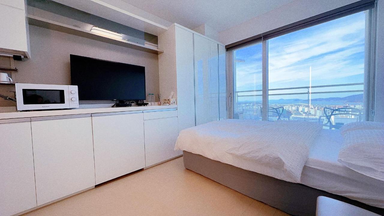 Shine Hotel Incheon Airport Exterior photo